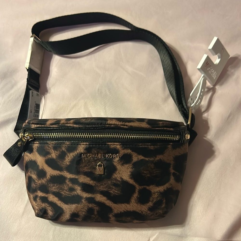 MK cheetah pouch